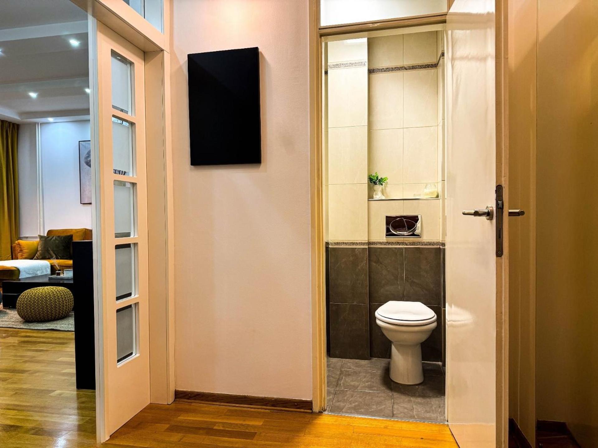 Big Company Old Town Treasure Renovated Appartement Belgrado Buitenkant foto